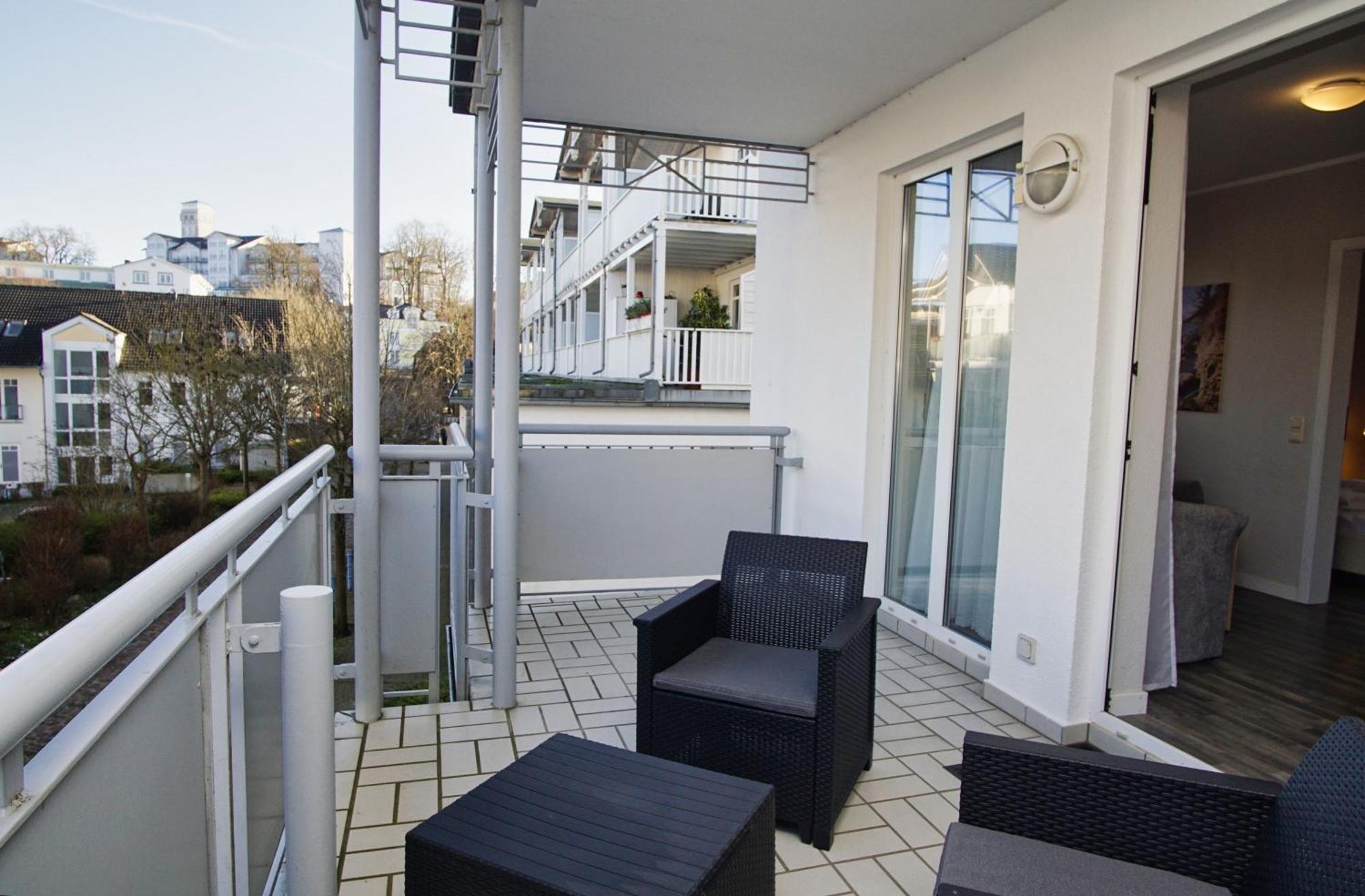 Zentrale Fewo Mit Balkon, Gratis Nutzung Vom Ahoi Erlebnisbad Und Sauna In Sellin - Villa Buskam Fewo 27 Goehren  Eksteriør bilde